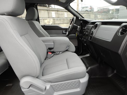 Used 2014 Ford F150 XL w/ Equipment Group 101A Mid AWD/4WD image 29