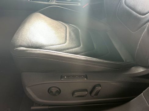 Certified 2021 Volkswagen Jetta SEL Premium image 12