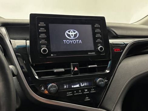 Used 2023 Toyota Camry SE AWD/4WD image 26