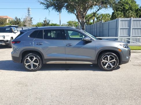 Certified 2026 Volkswagen Tiguan SE AWD/4WD image 4