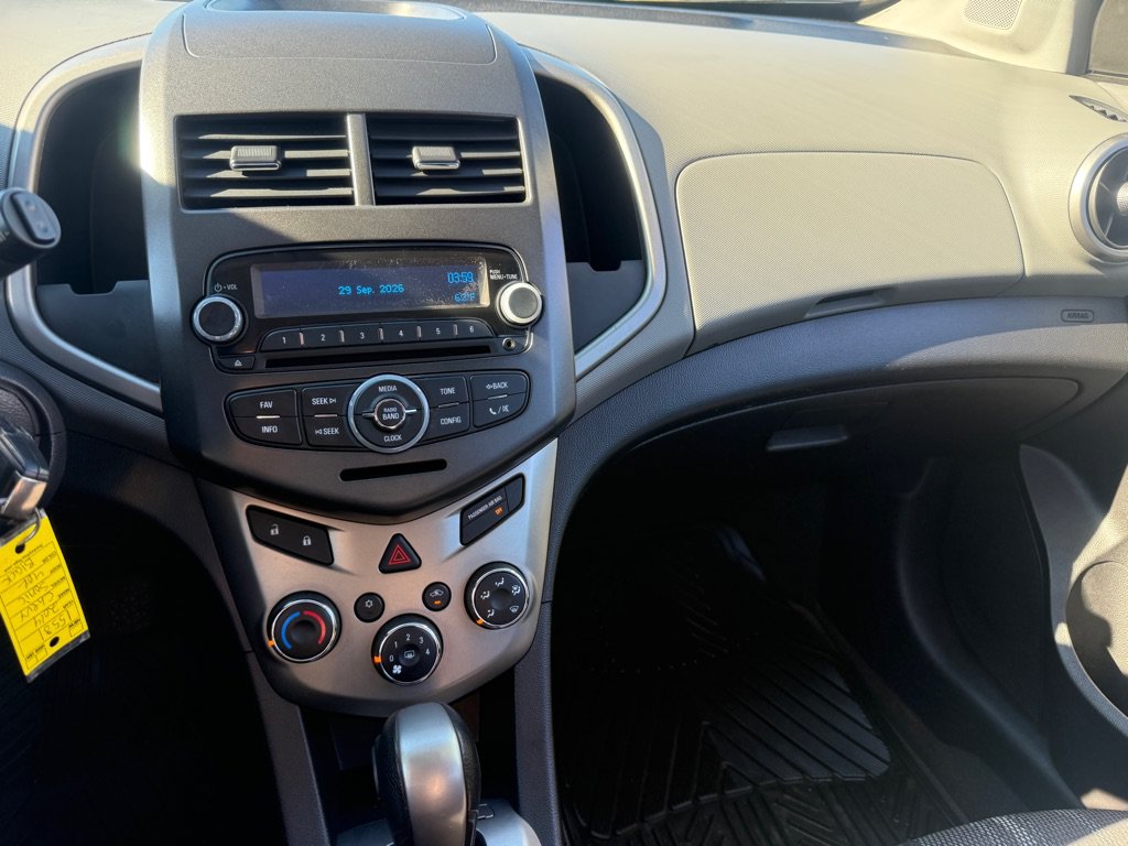Used 2014 Chevrolet Sonic LT FWD image 12