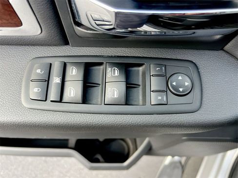 Used 2011 RAM 2500 Laramie image 19