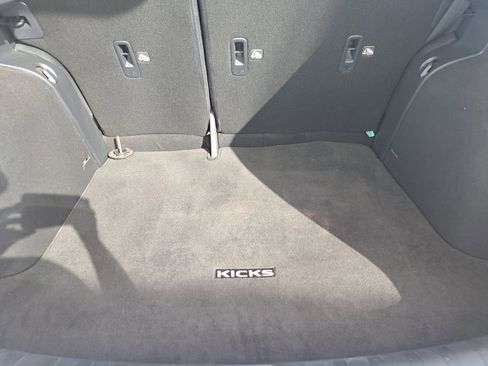 Used 2023 Nissan Kicks S image 23