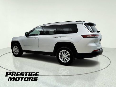 Used 2023 Jeep Grand Cherokee L Laredo w/ Luxury Tech Group I AWD/4WD image 5