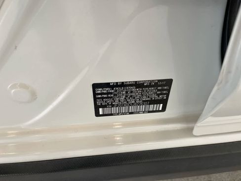 Used 2018 Subaru Crosstrek 2.0i Premium AWD/4WD image 27