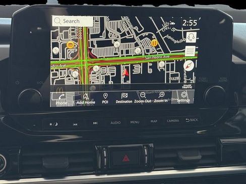 Used 2024 Nissan Pathfinder Platinum image 10