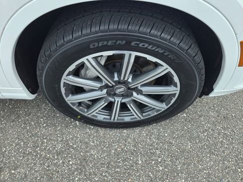 Used 2017 Audi Q7 3.0T Premium Plus w/ Premium Plus Package image 10
