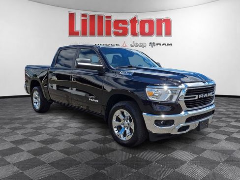 Used 2021 RAM 1500 Big Horn AWD/4WD image 3
