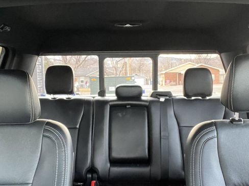 Used 2022 Ford F250 Lariat w/ Tremor Off-Road Package image 32