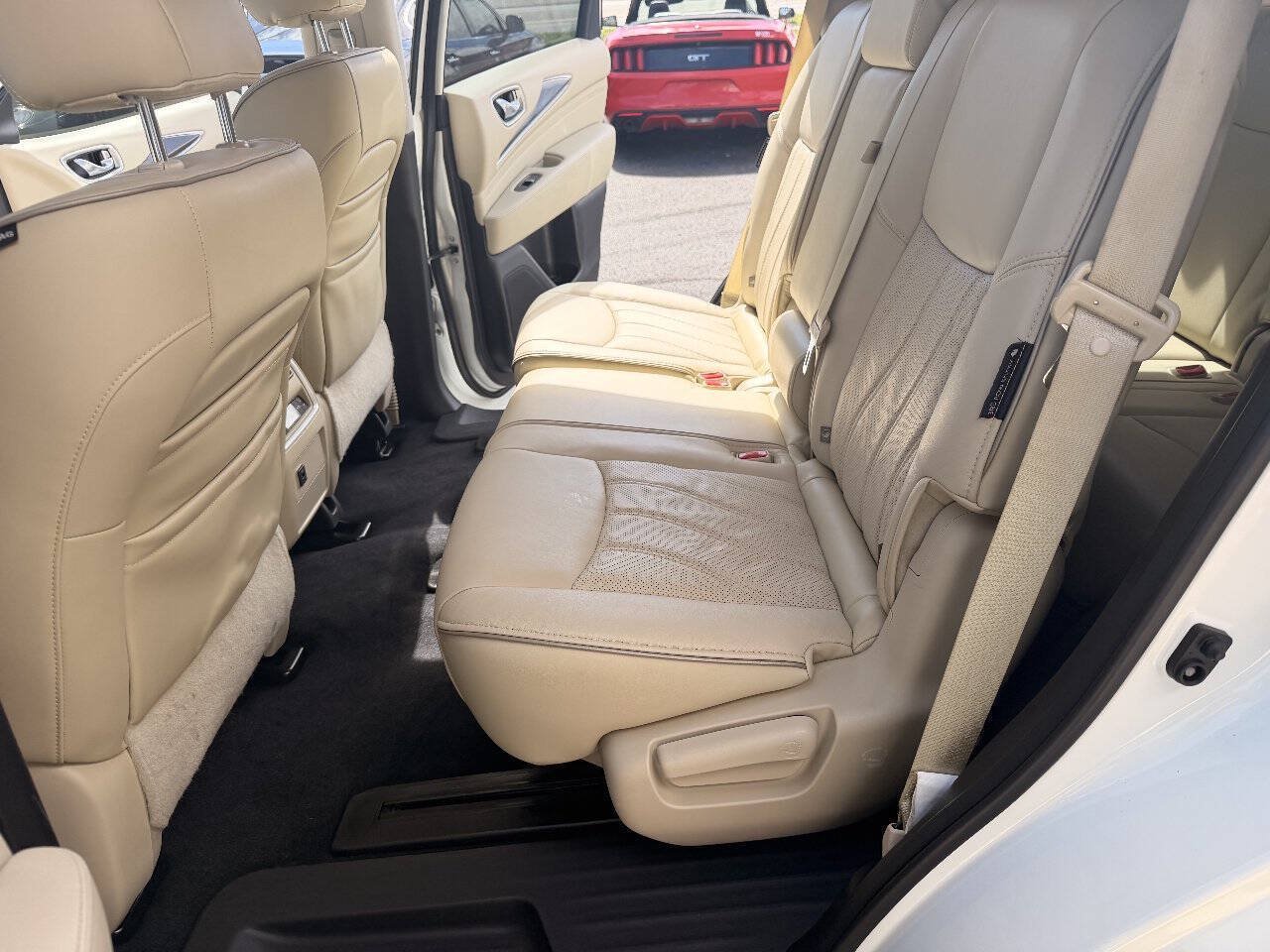 Used 2018 INFINITI QX60 FWD image 12