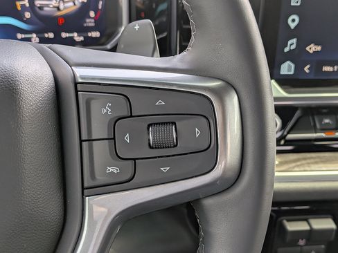 Certified 2026 Chevrolet Silverado 1500 LTZ w/ Technology Package AWD/4WD image 24
