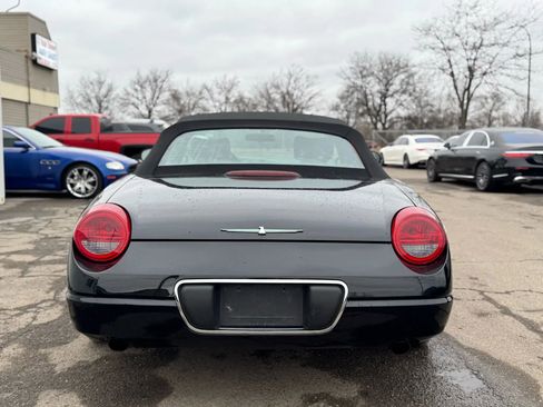 Used 2005 Ford Thunderbird Deluxe image 8