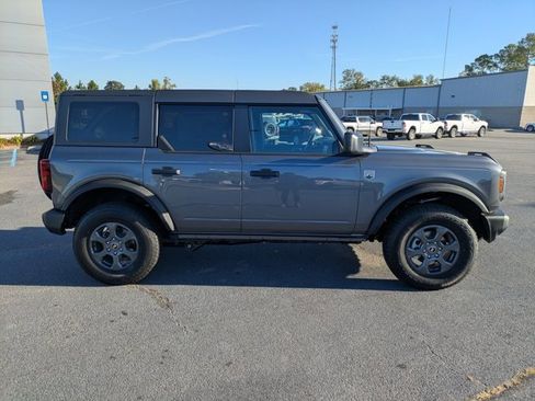 New 2025 Ford Bronco Big Bend image 3
