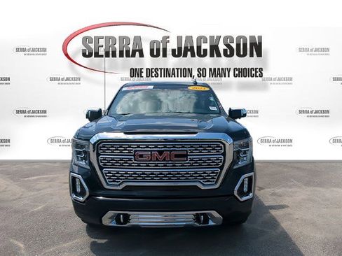 Used 2021 GMC Sierra 1500 Denali w/ Denali Premium Package AWD/4WD image 3