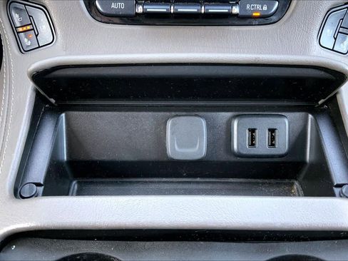 Used 2019 GMC Yukon Denali w/ Denali Ultimate Package image 36