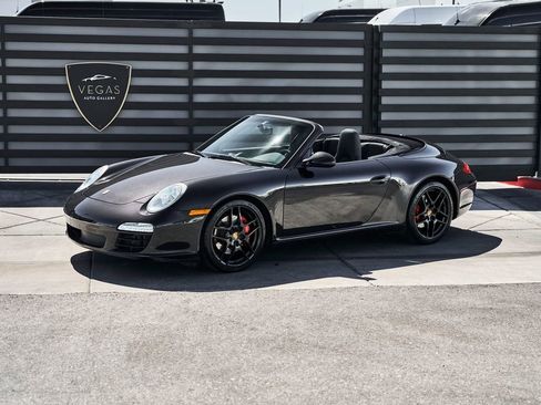 Used 2010 Porsche 911 Carrera S RWD image 5