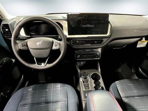 New 2025 Ford Bronco Sport Heritage w/ Convenience Package image 6