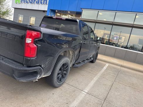 Used 2021 Chevrolet Silverado 1500 Custom w/ Safety Confidence Package AWD/4WD image 4