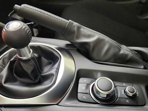 New 2026 MAZDA MX-5 Miata Club w/ Weather Package RWD image 17