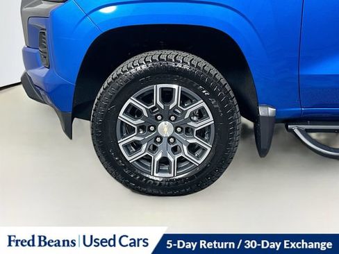 Used 2023 Chevrolet Colorado LT w/ LT Convenience Package III AWD/4WD image 36