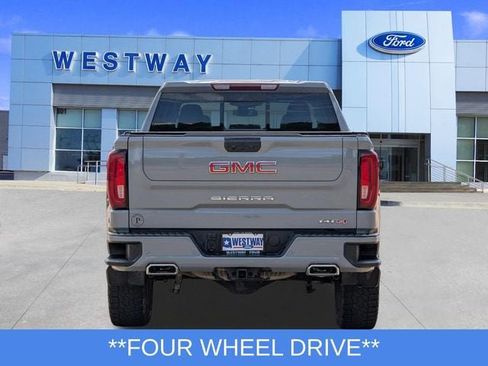 Used 2024 GMC Sierra 1500 AT4 w/ AT4 Premium Package AWD/4WD image 4