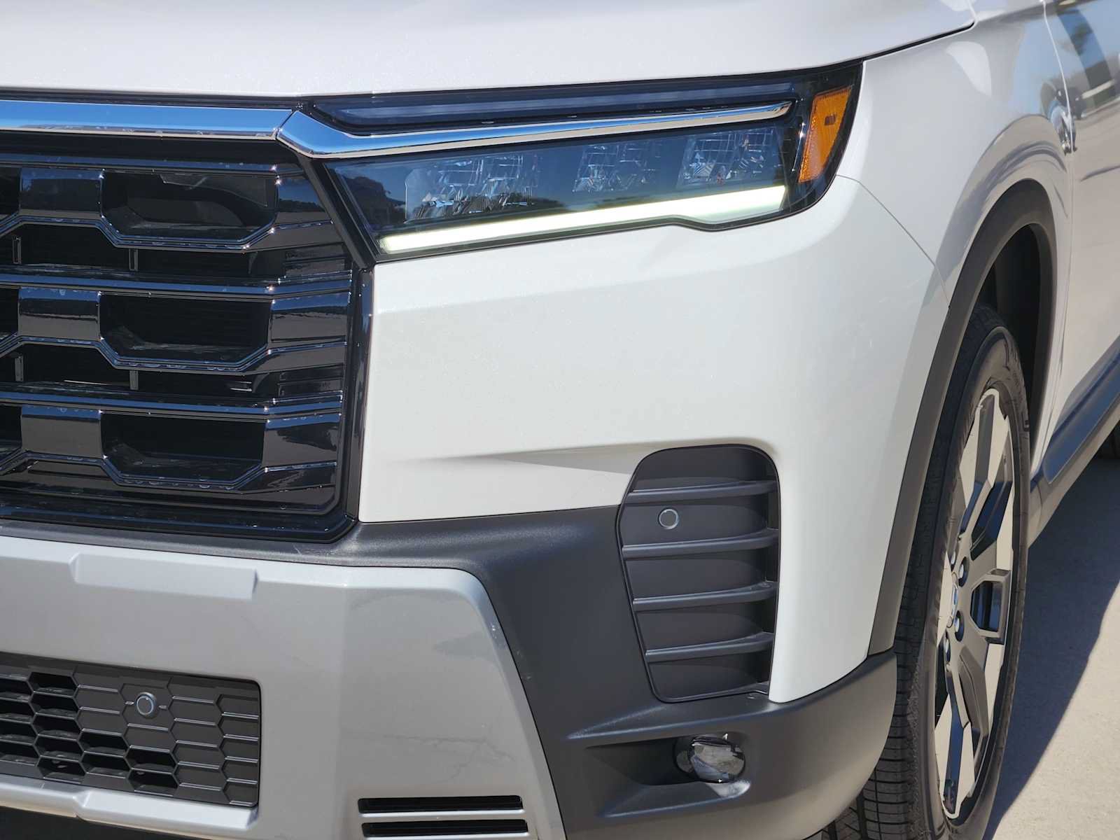 New 2026 Honda Pilot Elite image 5