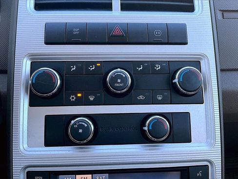 Used 2009 Dodge Journey SXT w/ Rear Seat Video Group image 32