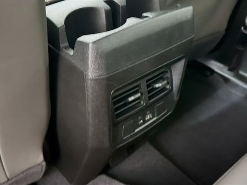 Used 2024 Chevrolet Colorado ZR2 w/ Technology Package image 27