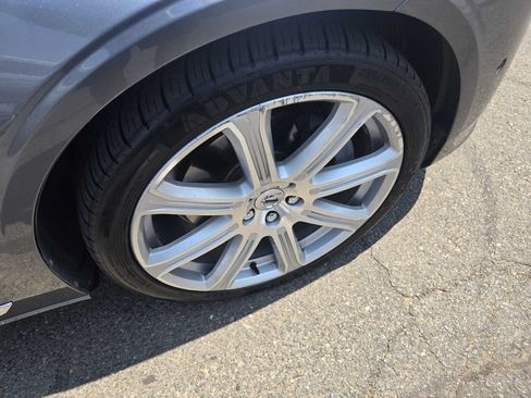 Used 2017 Volvo S90 T6 Inscription w/ Vision Package AWD/4WD image 38