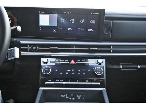 Certified 2026 Hyundai Santa Fe SEL FWD image 25