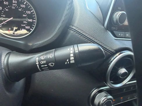 Used 2022 Nissan Sentra SV w/ Trunk Package FWD image 15