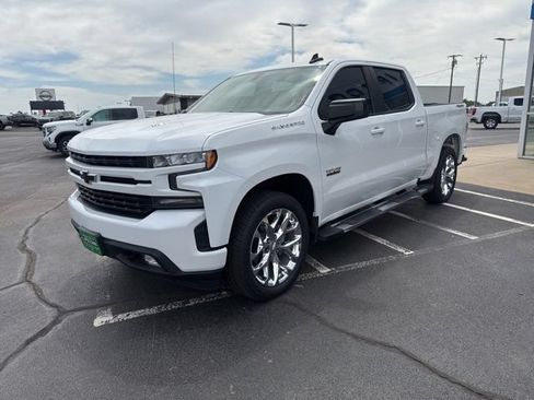 Used 2020 Chevrolet Silverado 1500 RST w/ Texas Edition AWD/4WD image 3