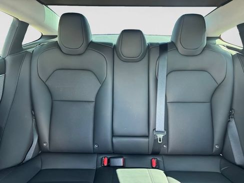 Used 2025 Tesla Model 3 Long Range RWD image 21