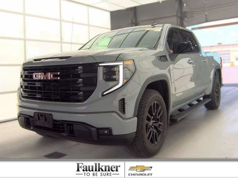 Used 2024 GMC Sierra 1500 Elevation AWD/4WD image 1