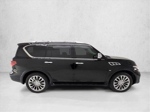 Used 2017 INFINITI QX80 4WD w/ Deluxe Technology Package image 4