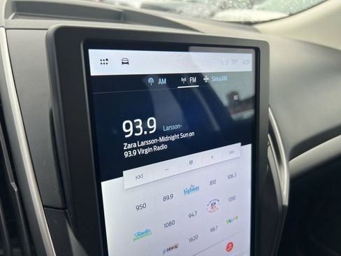 Certified 2023 Ford Edge SEL image 13