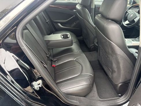 Used 2010 Cadillac CTS Premium RWD image 6