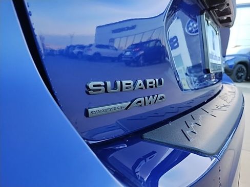 Used 2026 Subaru Crosstrek 2.0i Premium image 12