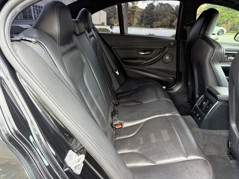 Used 2015 BMW M3 image 40