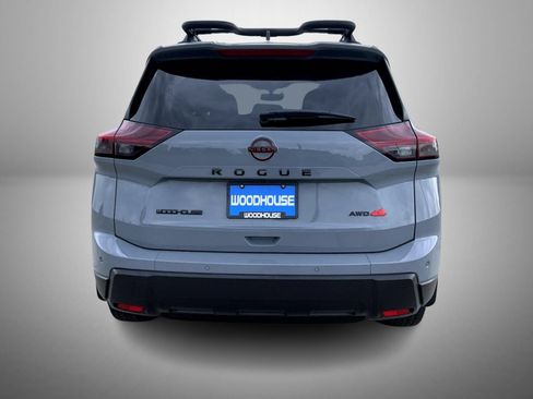 Certified 2025 Nissan Rogue SV AWD/4WD image 6