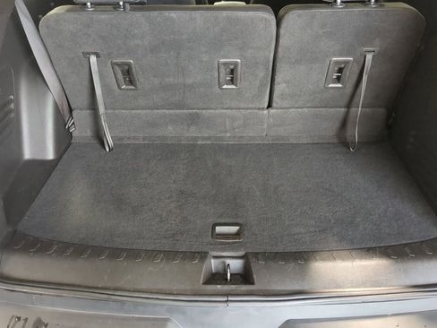 Used 2021 Chevrolet Traverse LT w/ LT Premium Package FWD image 33