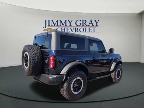 Used 2021 Ford Bronco Outer Banks w/ Sasquatch Package image 3