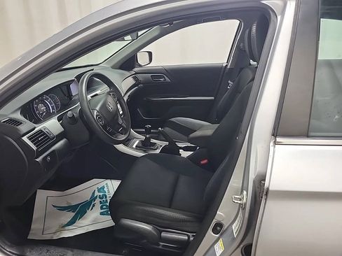 Used 2014 Honda Accord LX image 14