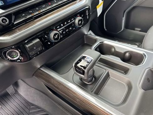 New 2026 Chevrolet Silverado 1500 RST w/ Z71 Off-Road Package AWD/4WD image 27