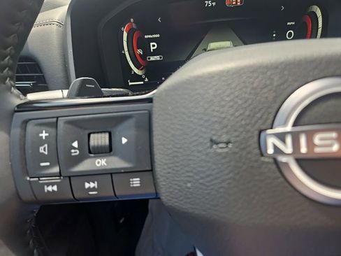 New 2026 Nissan Rogue Platinum AWD/4WD image 15