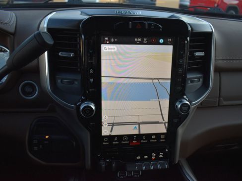 Certified 2023 RAM 2500 Laramie image 24