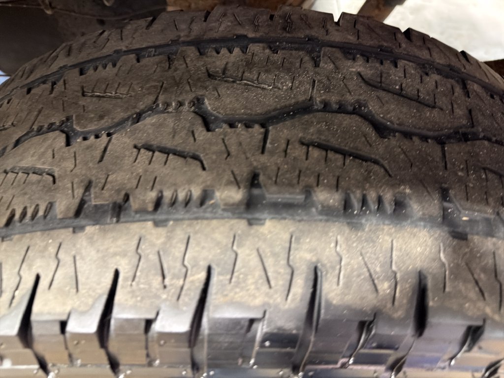 Used 2012 RAM 2500 Laramie w/ HD Snow Plow Prep Group AWD/4WD image 16