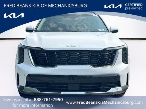 Certified 2025 Kia Sorento S AWD/4WD image 2