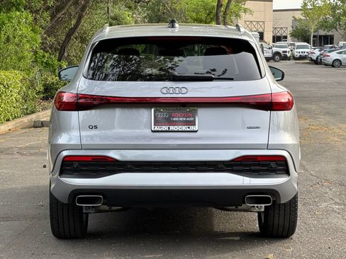 Used 2025 Audi Q5 Premium w/ Premium Plus AWD/4WD image 8