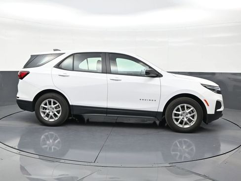 Used 2024 Chevrolet Equinox LS FWD image 6
